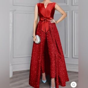 2 Pieces Scoop Long Sleeves Mother of the Bride Pantsuits with Sash ＆ Sequins